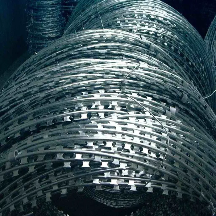 Benefits of Galvanized Razor Wire