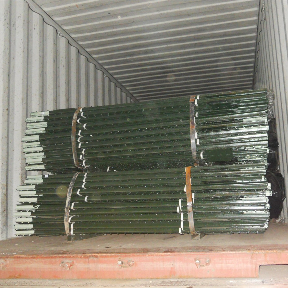 0.95-1.33 Lbs/FT USA/Euro Style Galvanized/Painted Studded T Post for Farm Fencing