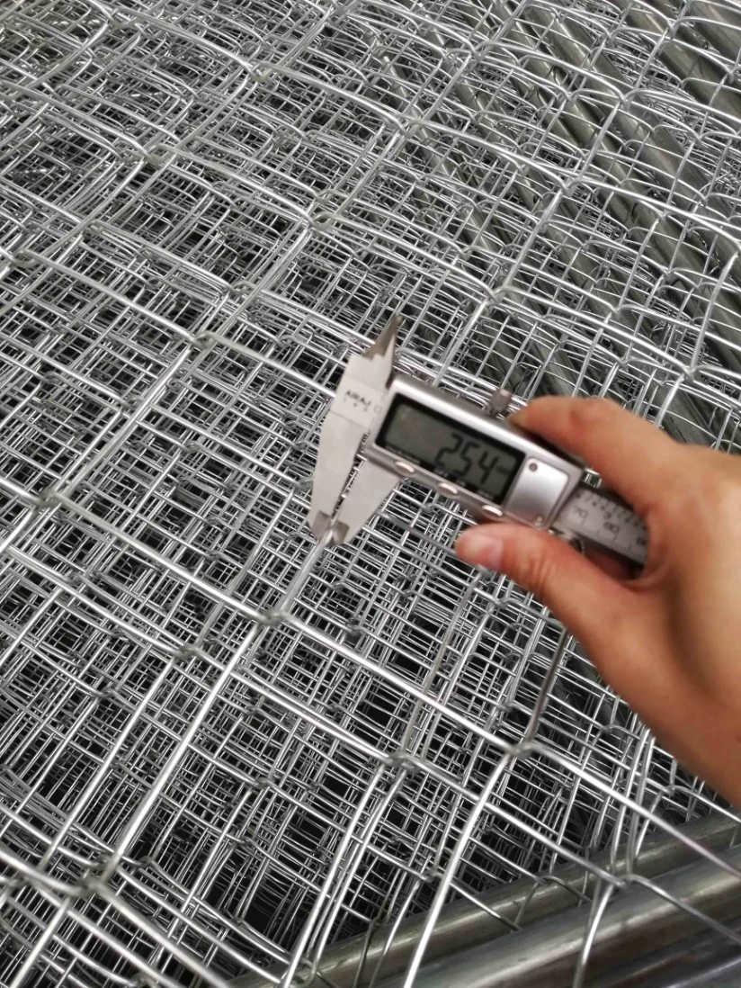 Choosing the Best Chain Link Wire Mesh Fence for Your Property