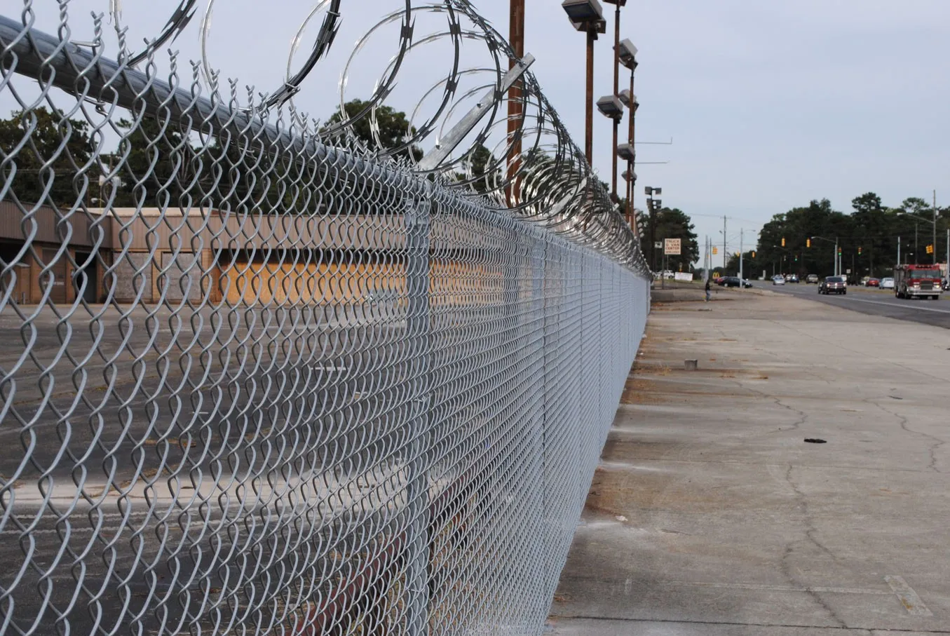 Introducing the Versatile and Durable Chain Link Wire Mesh Fence