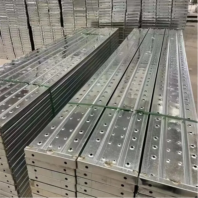 What is the Difference Between Galvanized Steel Plank and Ordinary Steel Plate