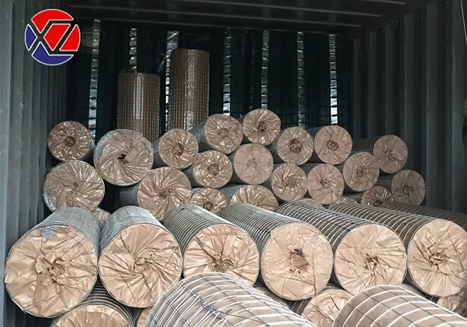 Characteristics and Advantages of Welded Wire Fencing Rolls