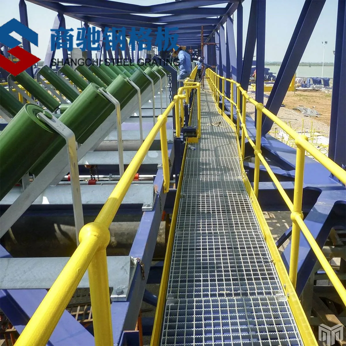 The Benefits and Uses of Hot-Dip Galvanized Grating in Different Industries