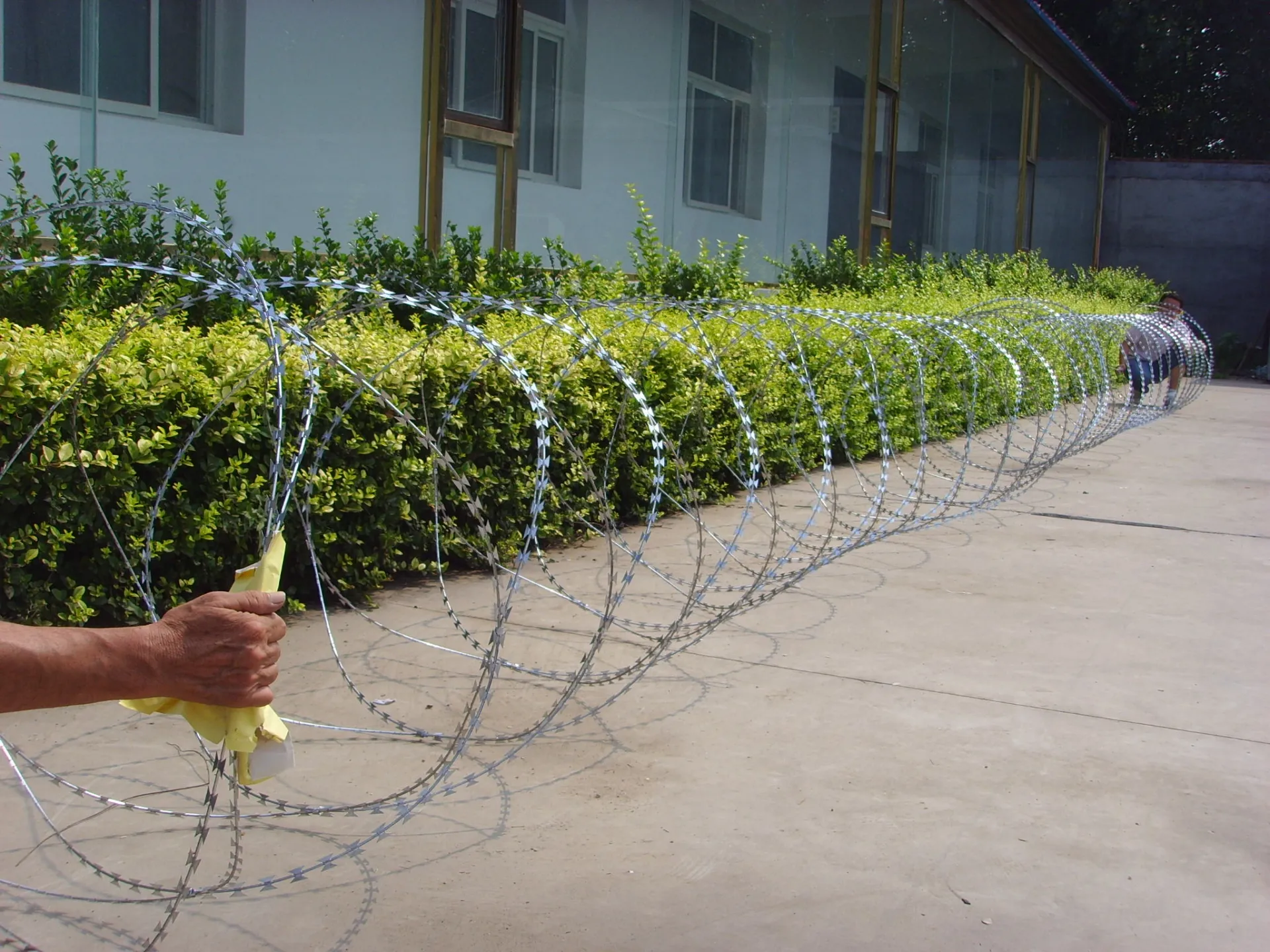 Law and Ethics: Regulations for the Use of Razor Barbed Wire