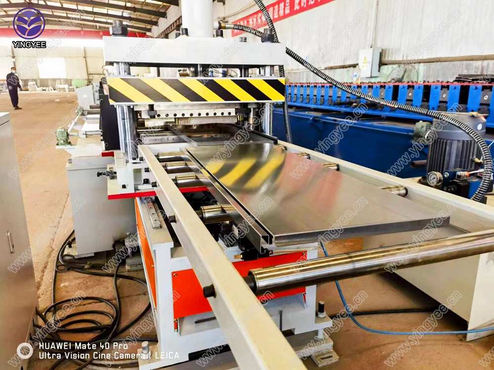 Supermarket shelf back panel roll forming machine-Brazil