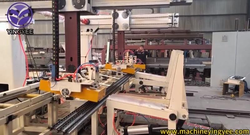 Automatic stacker for racking system, high efficiency work
