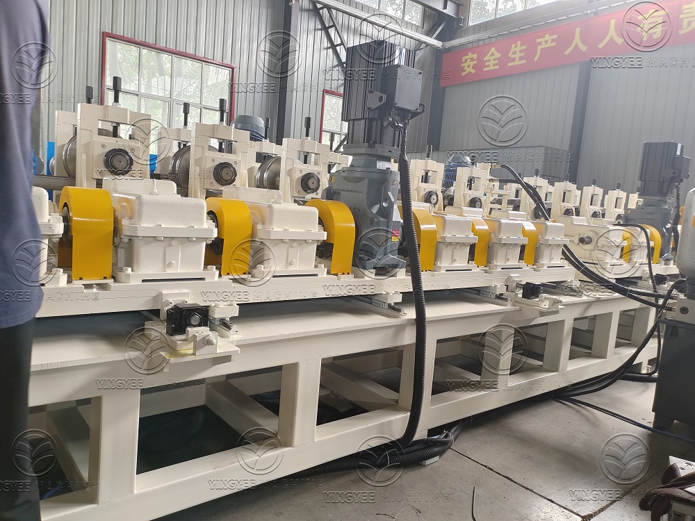 steel square pipe making machine