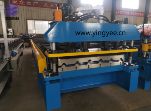 IBR/Trapezoid roof sheet roll forming machine.