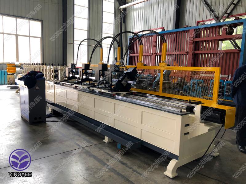 75m/min drywall machine with 4 punching station