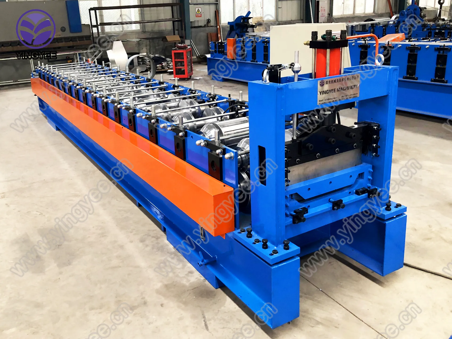 Revolutionizing Manufacturing with Advanced Roll Forming Machines