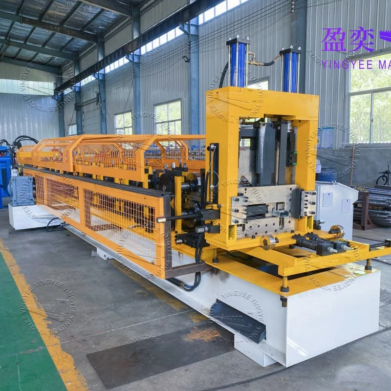 Automatic CZ purlin roll forming machine with universal cutter cuts all sizes.
