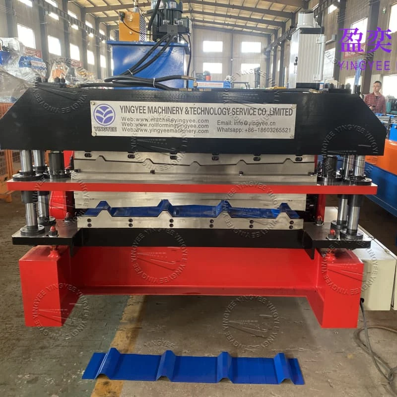 Double layer roll forming machine