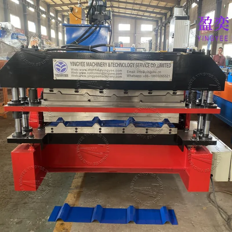 Double layer roll forming machine