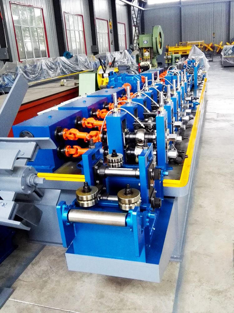 Efficient Metal Purlin and Track Production Machine for Construction Uses Efficient Metal Purlin and Track Production Machine for Construction Uses