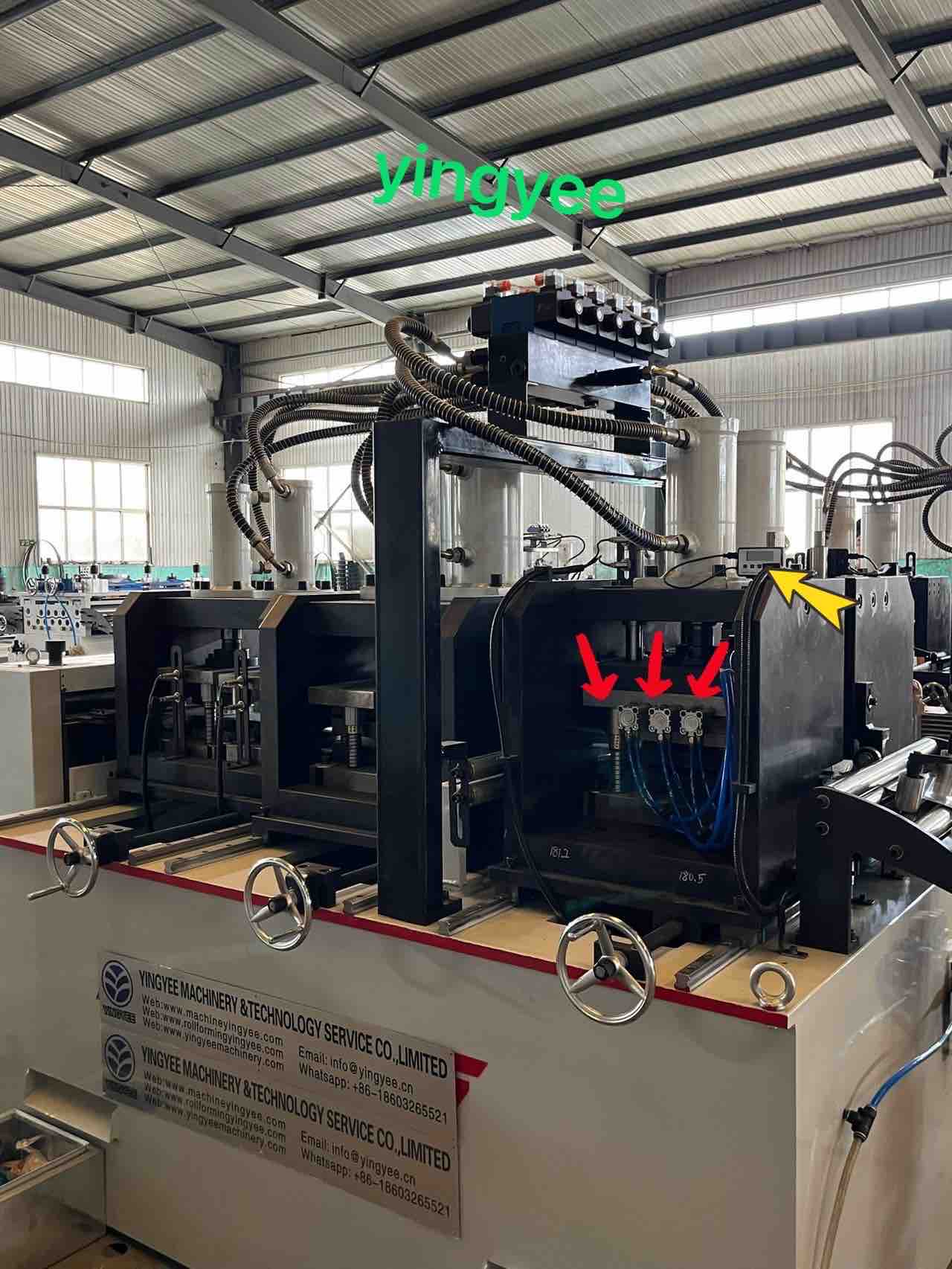 c purlin roll form machine