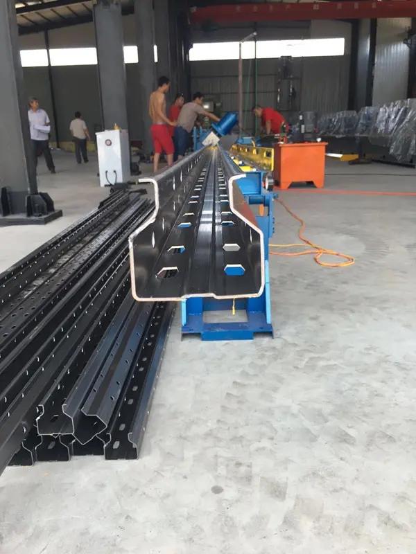 customized angle stud and track/drawall/c channel/main channel/wall angle roll forming machine