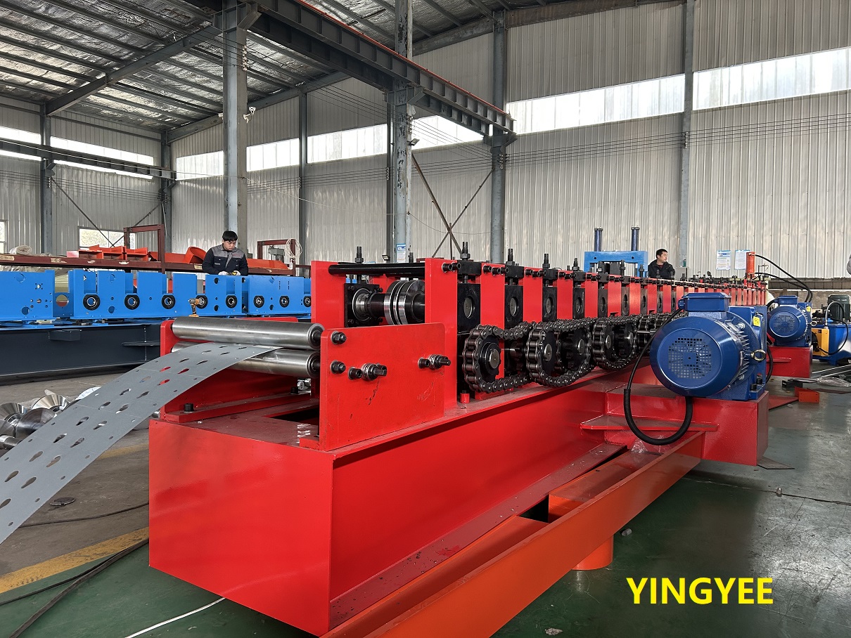 Innovative Technology for Large Span Structure Formation and Fabrication Solutions