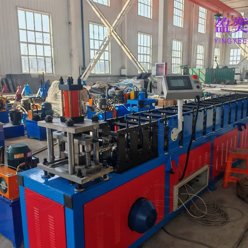 roller shutter door forming machine