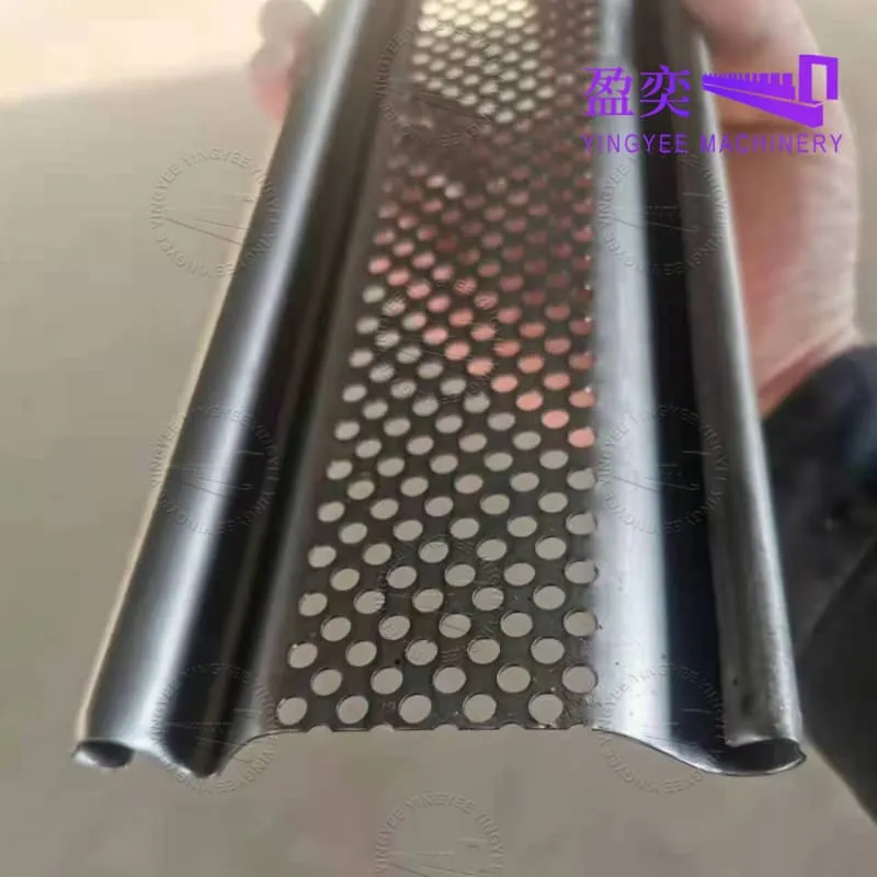 roll-up door roll forming machine