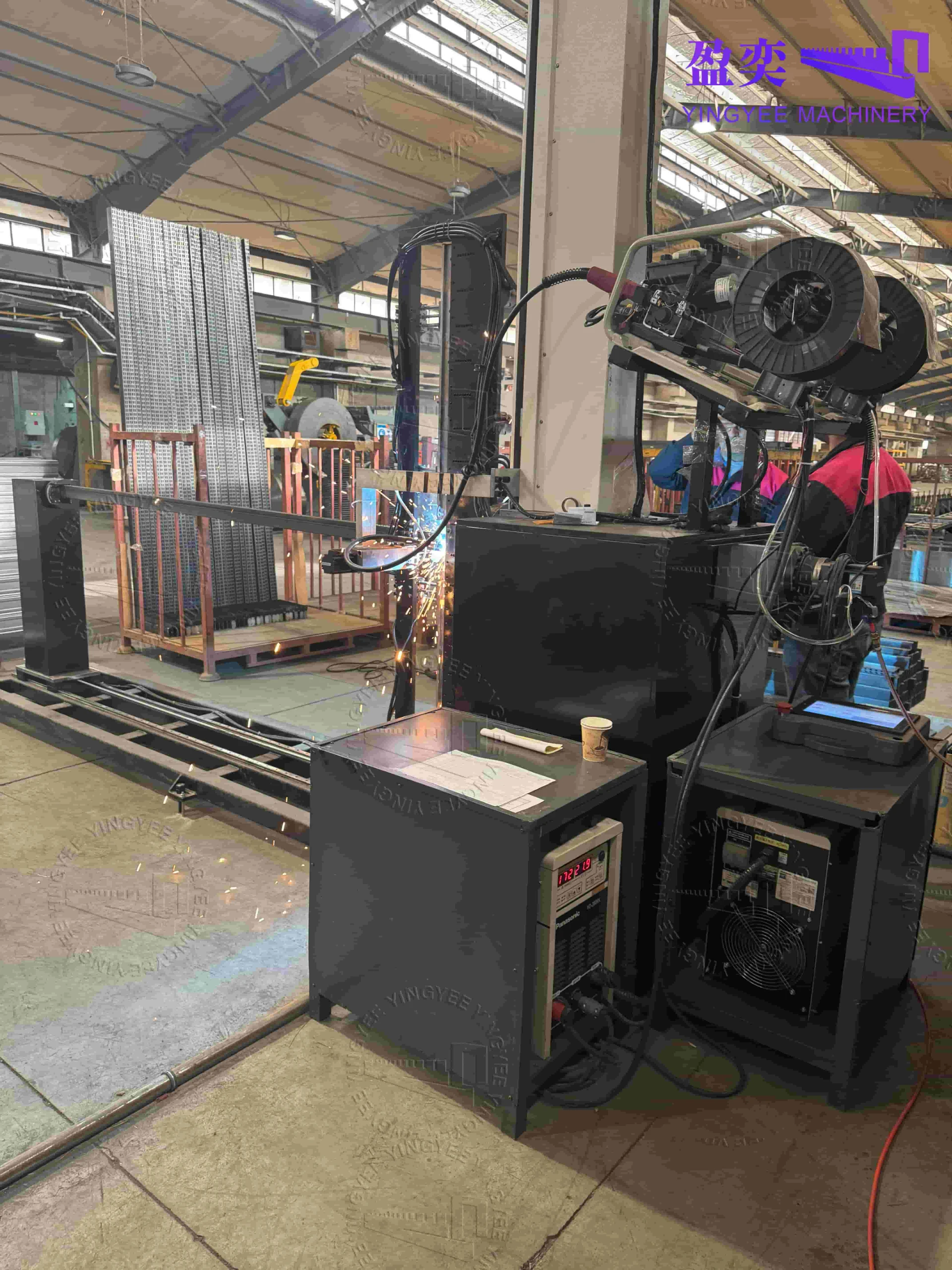 Special-Shape Welding Machine