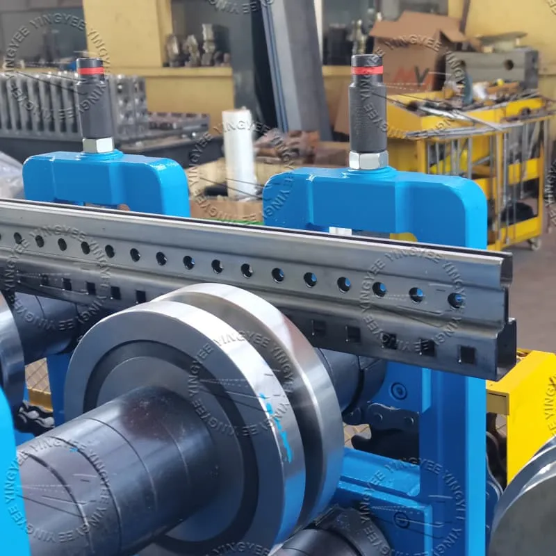 Storage racking roll forming machine