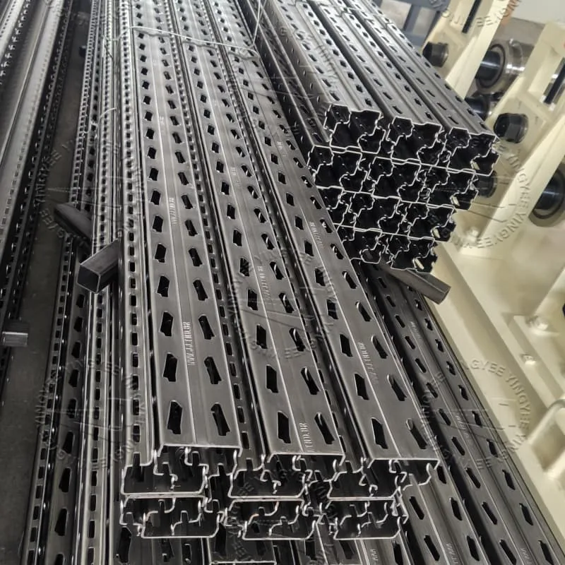 Storage rack roll forming machine