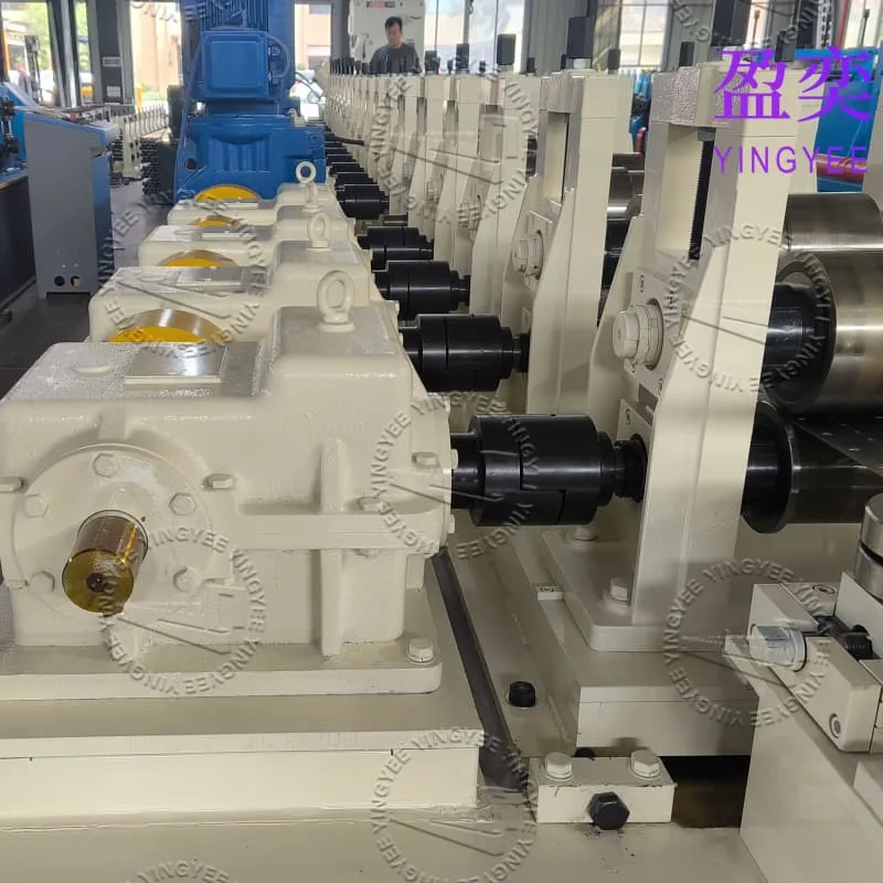 Storage rack roll forming machine