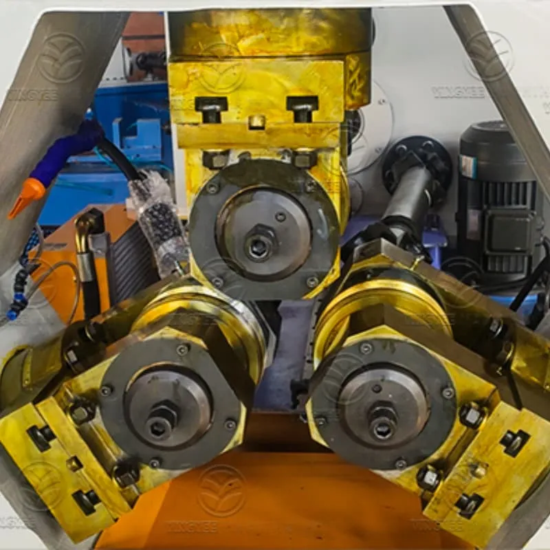 Threading roll forming machine