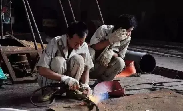 Unlicensed and illegal operation caused a major fire accident