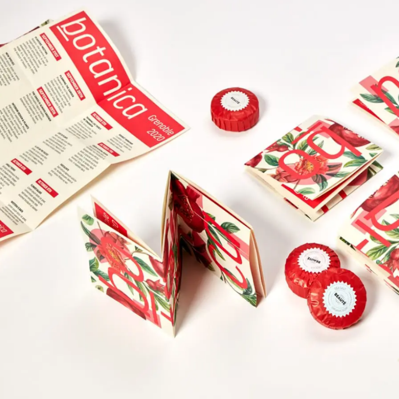 Printed Folded Flyers | Full-Color, Custom, Fast Turnaround